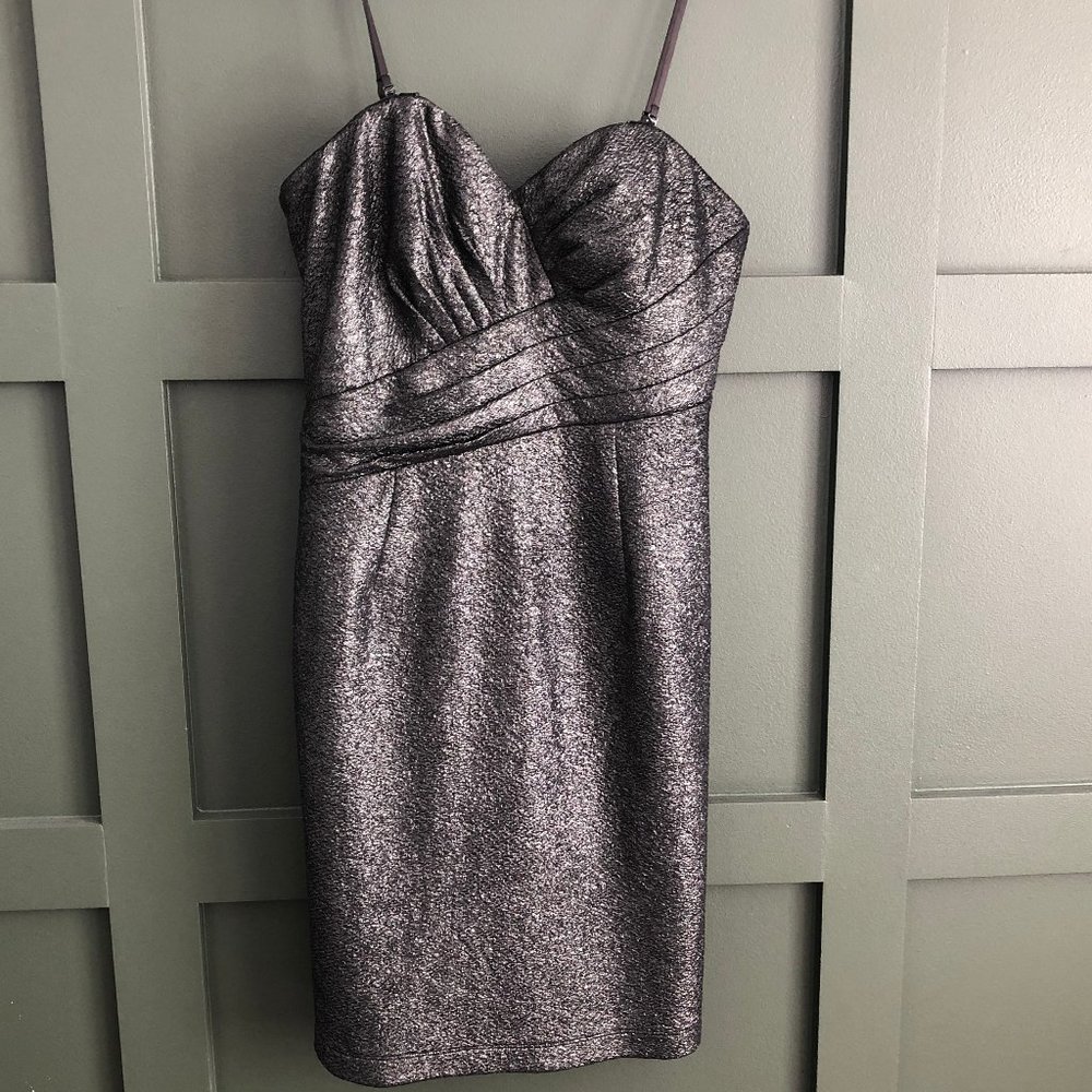 Strapless with removeable straps sweetheart cut LBD